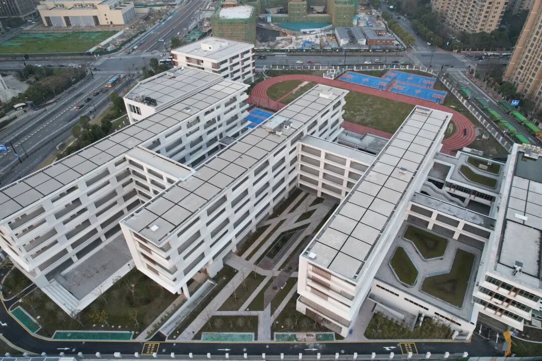 杭州市钱江外国语实验学校 潮涌校区.jpg