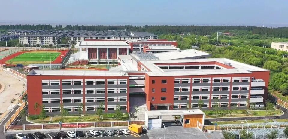 上海世外教育附属崇明区汇明学校.jpg